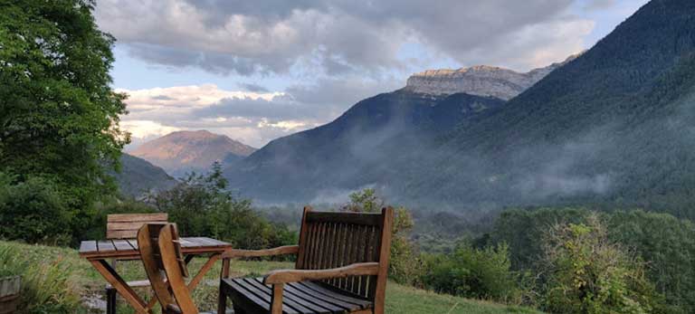retiro yoga pirineo aragonés julio 2026